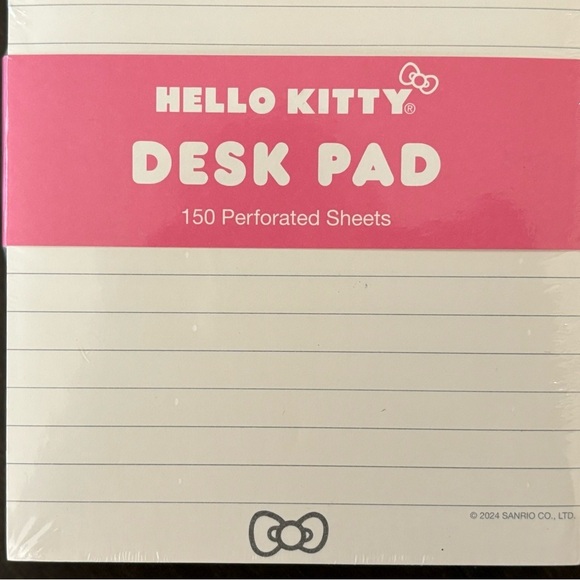 Hello Kitty Note Pad - Picture 4 of 6